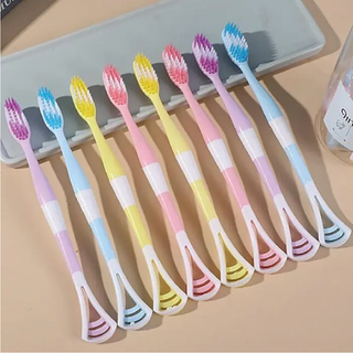 TOOTHBRUSH WITH TONGUE SCRAPER CLEANER